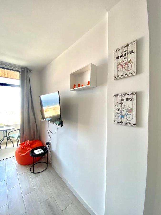 Bonny House Los Cristianos Sea View Free Wifi 아로나 외부 사진